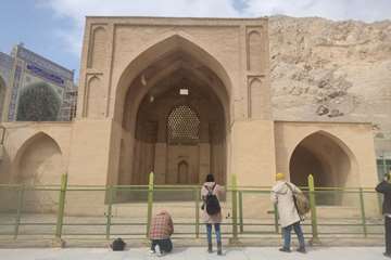 برگزاری تور عکاسی با موضوع جاذبه های گردشگری محلی به مناسبت هفته فرهنگی خمینی شهر